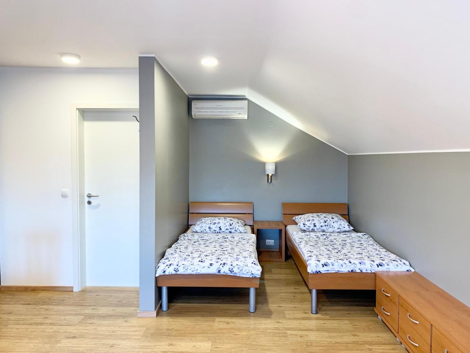 Stara Lipa Tasner Free Kitchen&Garage&Parking-Self Check In Hotel Марибор Стая снимка