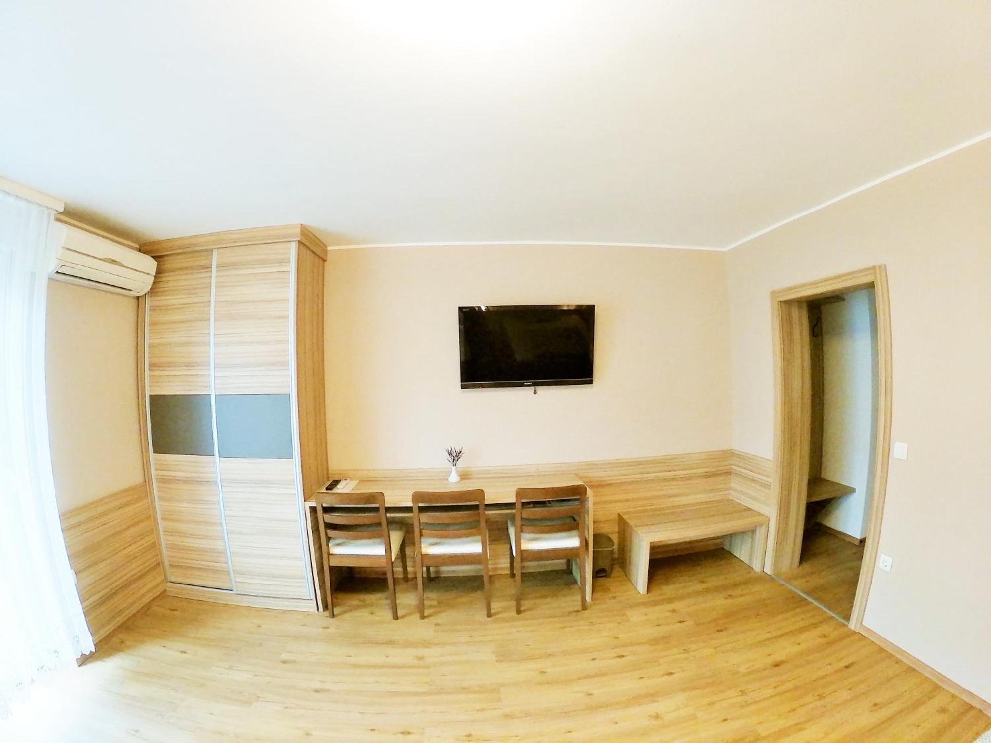 Stara Lipa Tasner Free Kitchen&Garage&Parking-Self Check In Hotel Марибор Стая снимка