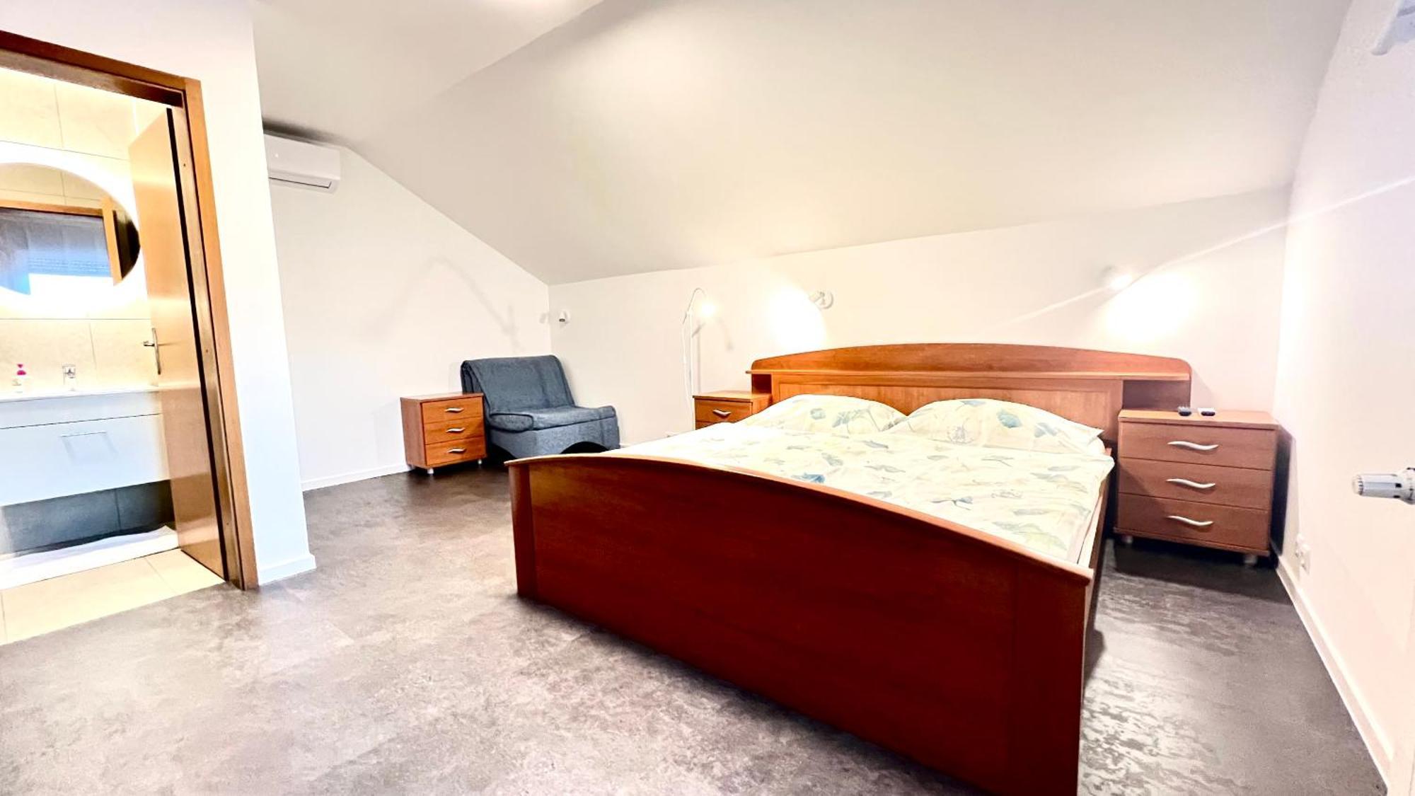 Stara Lipa Tasner Free Kitchen&Garage&Parking-Self Check In Hotel Марибор Стая снимка