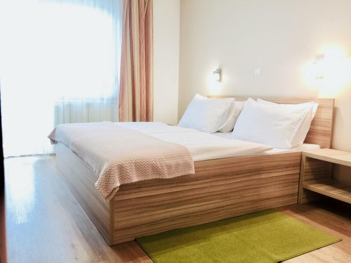 Stara Lipa Tasner Free Kitchen&Garage&Parking-Self Check In Hotel Марибор Екстериор снимка
