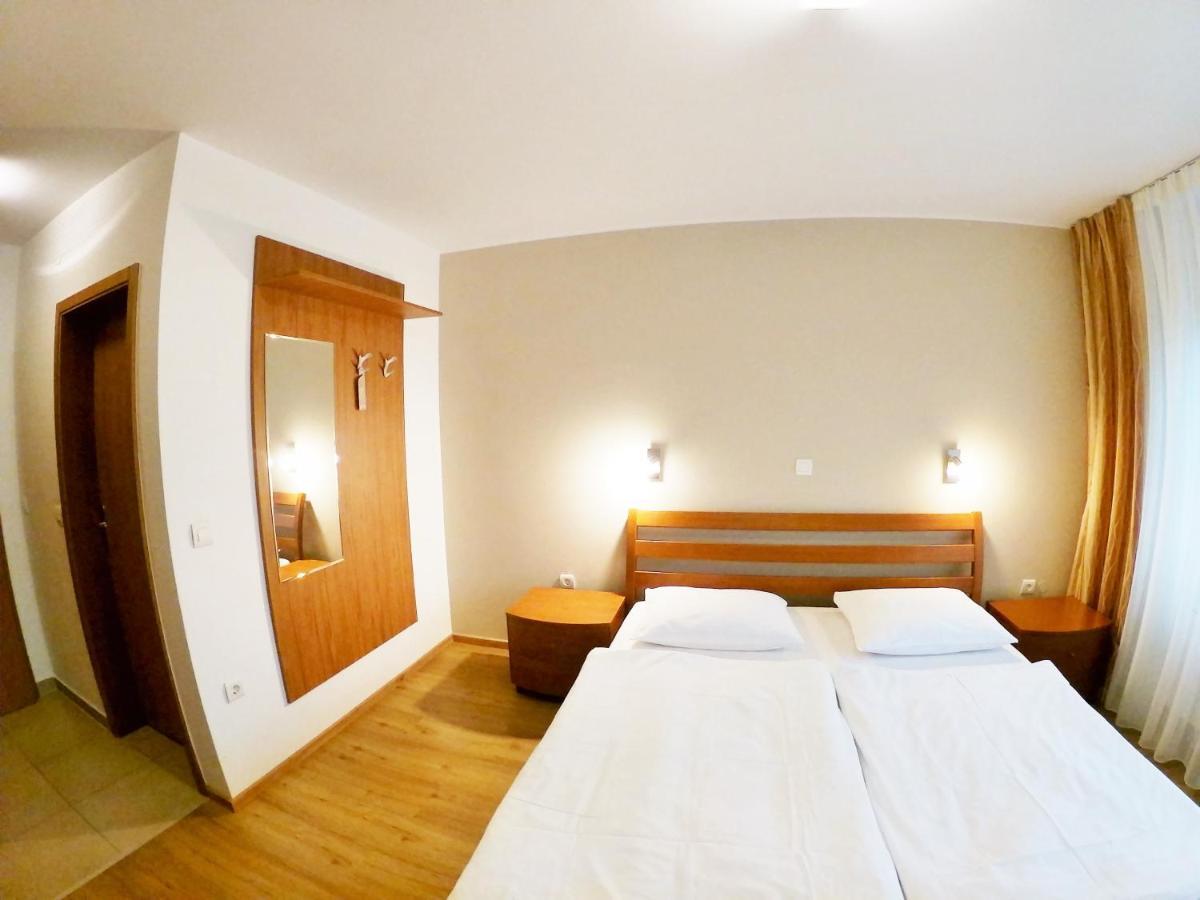 Stara Lipa Tasner Free Kitchen&Garage&Parking-Self Check In Hotel Марибор Екстериор снимка