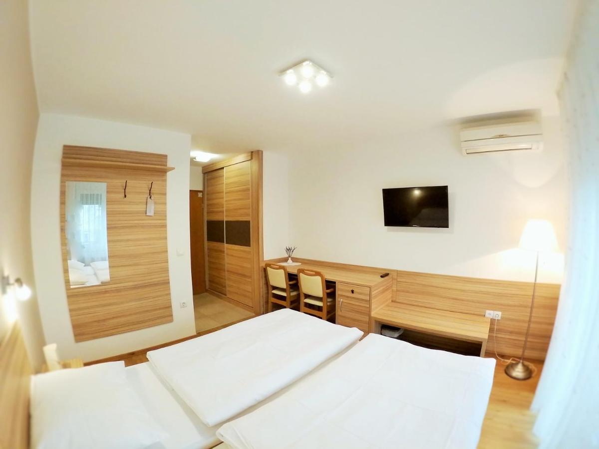 Stara Lipa Tasner Free Kitchen&Garage&Parking-Self Check In Hotel Марибор Екстериор снимка