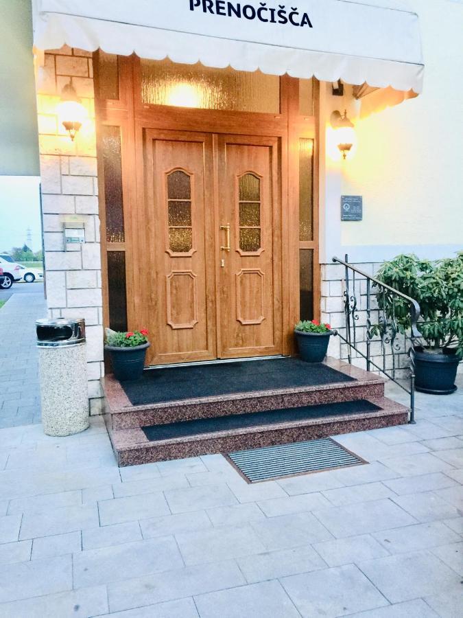 Stara Lipa Tasner Free Kitchen&Garage&Parking-Self Check In Hotel Марибор Екстериор снимка
